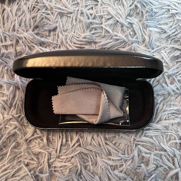 Coach Sunglasses Case Black - Picture 3 of 5